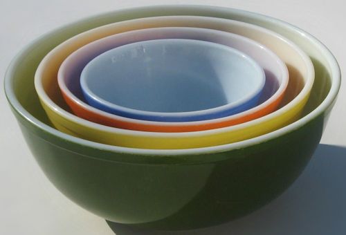 Vintage Pyrex Reverse Primary Color Mixing Bowls